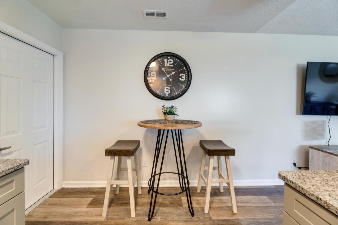 Updated Hubert Vacation Rental 5 Mi To Beaches! Суонсборо Экстерьер фото